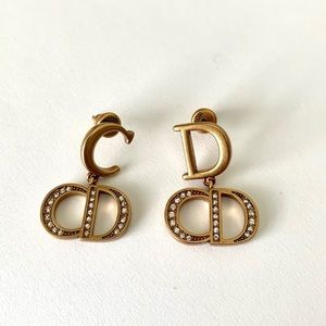 CD earrings
